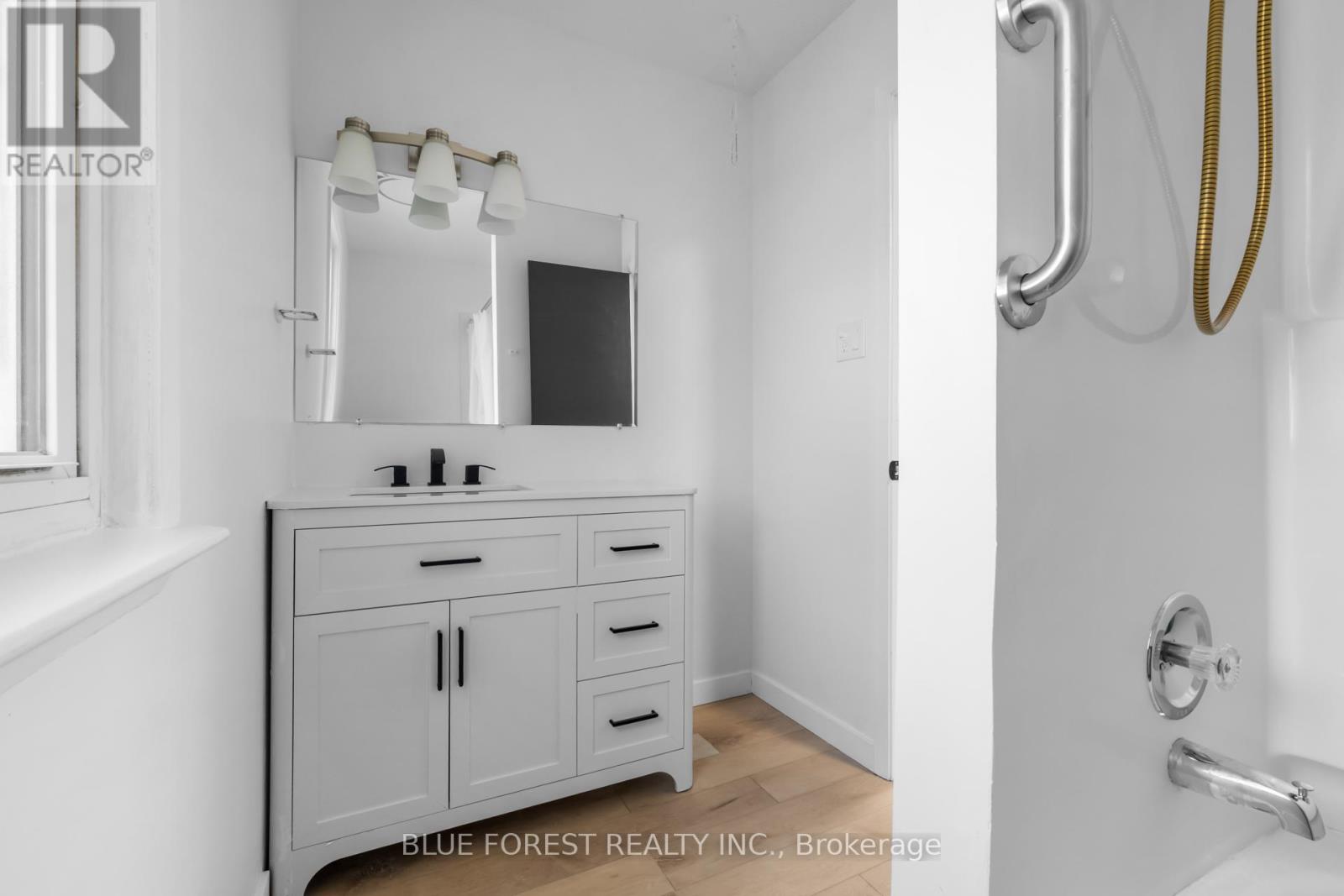 100 - 274 Homestead Crescent, London North, Ontario  N6G 2E5 - Photo 15 - X12162037