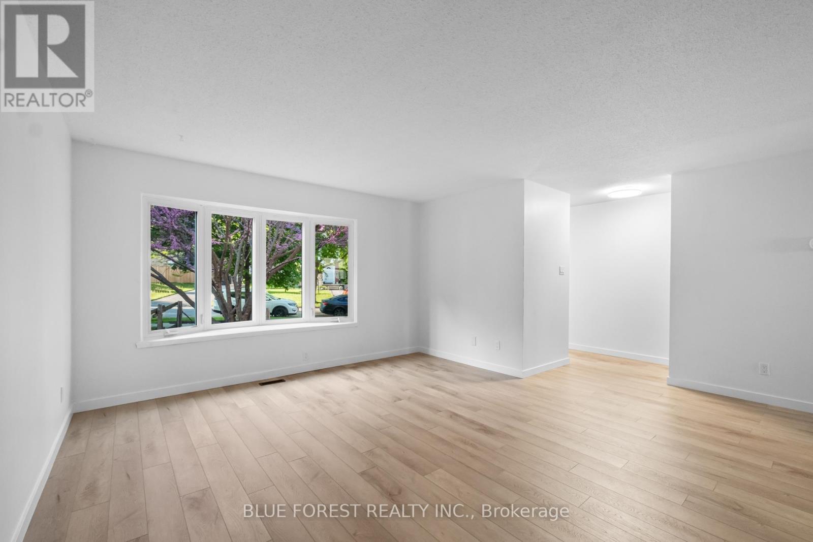 100 - 274 Homestead Crescent, London North, Ontario  N6G 2E5 - Photo 5 - X12162037