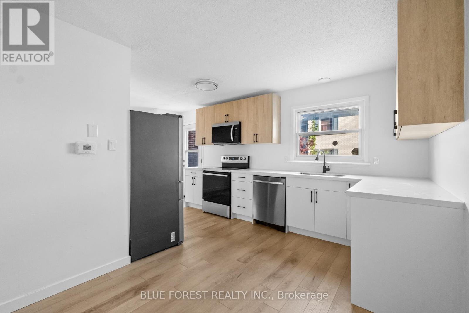 100 - 274 Homestead Crescent, London North, Ontario  N6G 2E5 - Photo 6 - X12162037