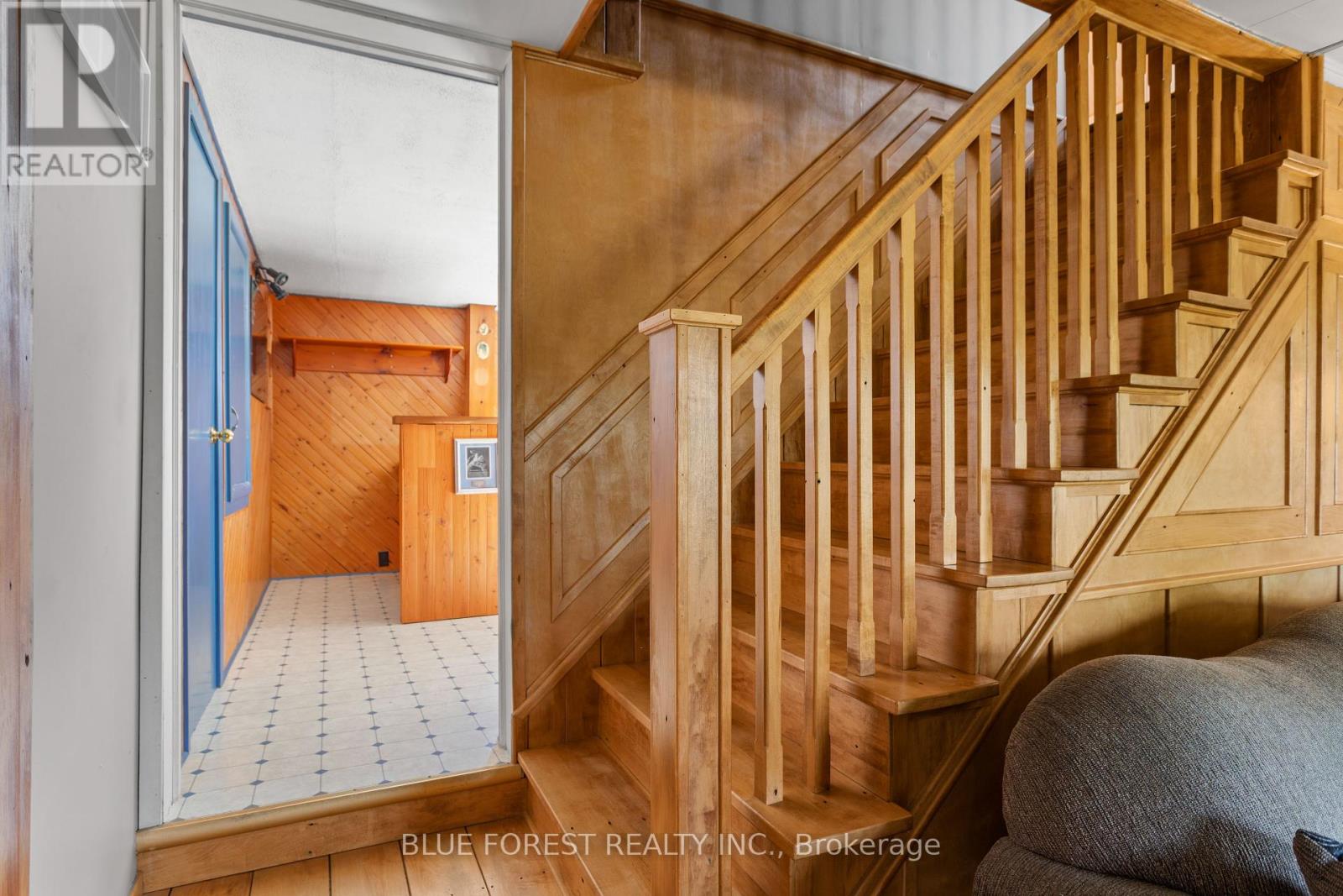 9404 Belmont Road, Central Elgin, Ontario  N5P 3S7 - Photo 19 - X12162045