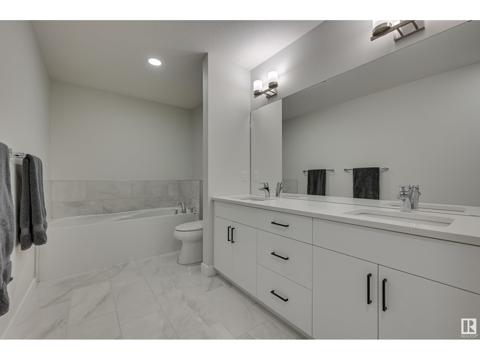 9915 226 St Nw, Edmonton, Alberta  T5T 7V2 - Photo 35 - E4437541