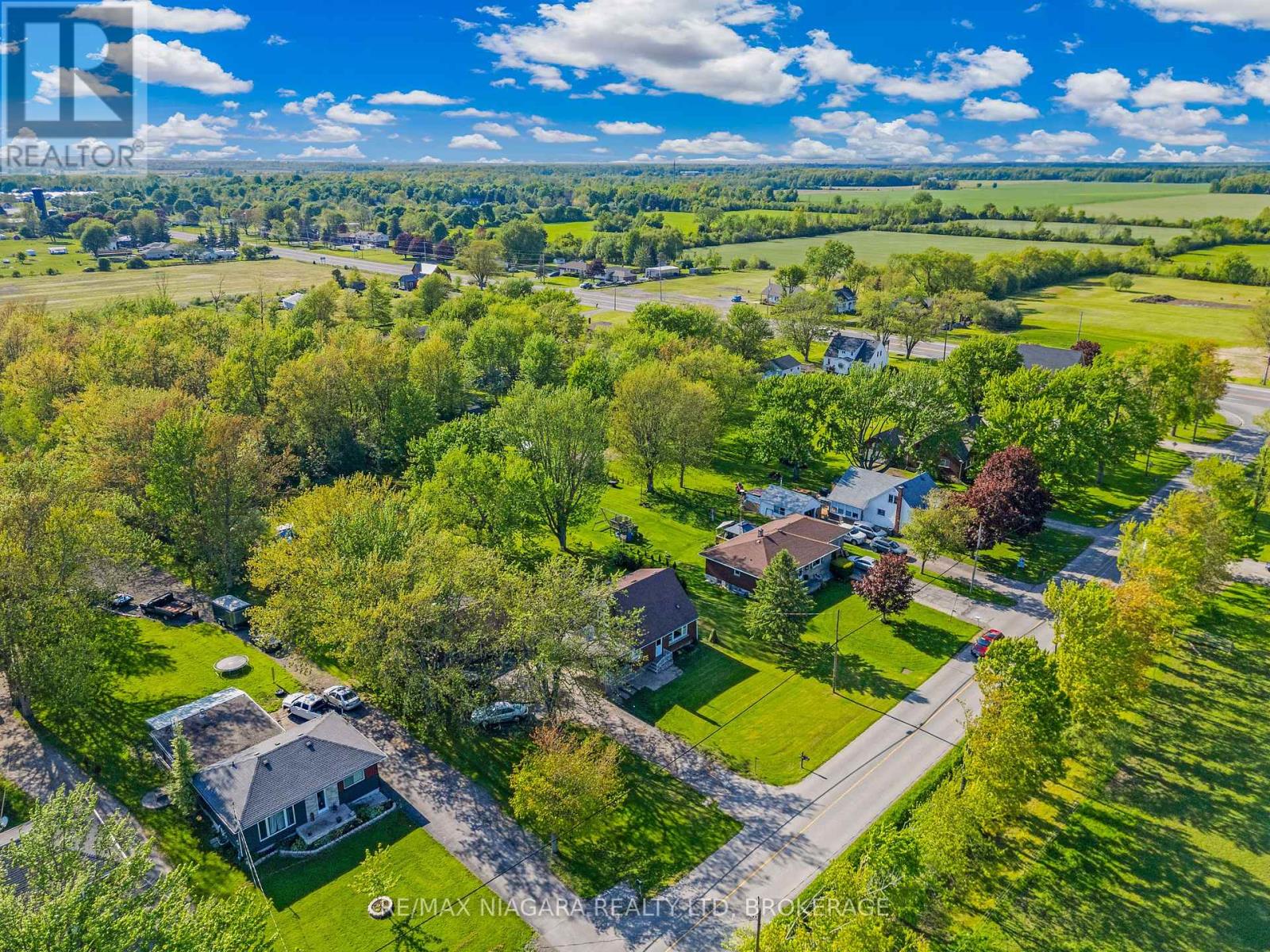 958 Silver Bay Road, Port Colborne (Sherkston), Ontario  L3K 5V3 - Photo 34 - X12162029