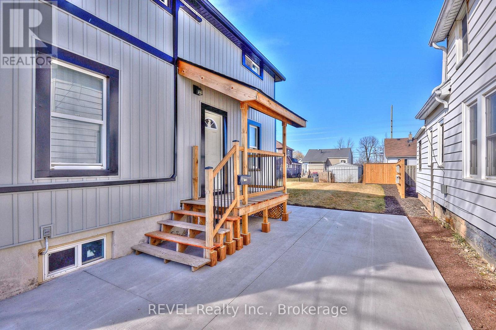 Property at 193 IDYLEWYLDE STREET image 4