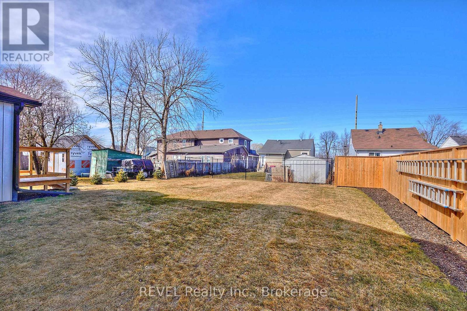 Property at 193 IDYLEWYLDE STREET image 5
