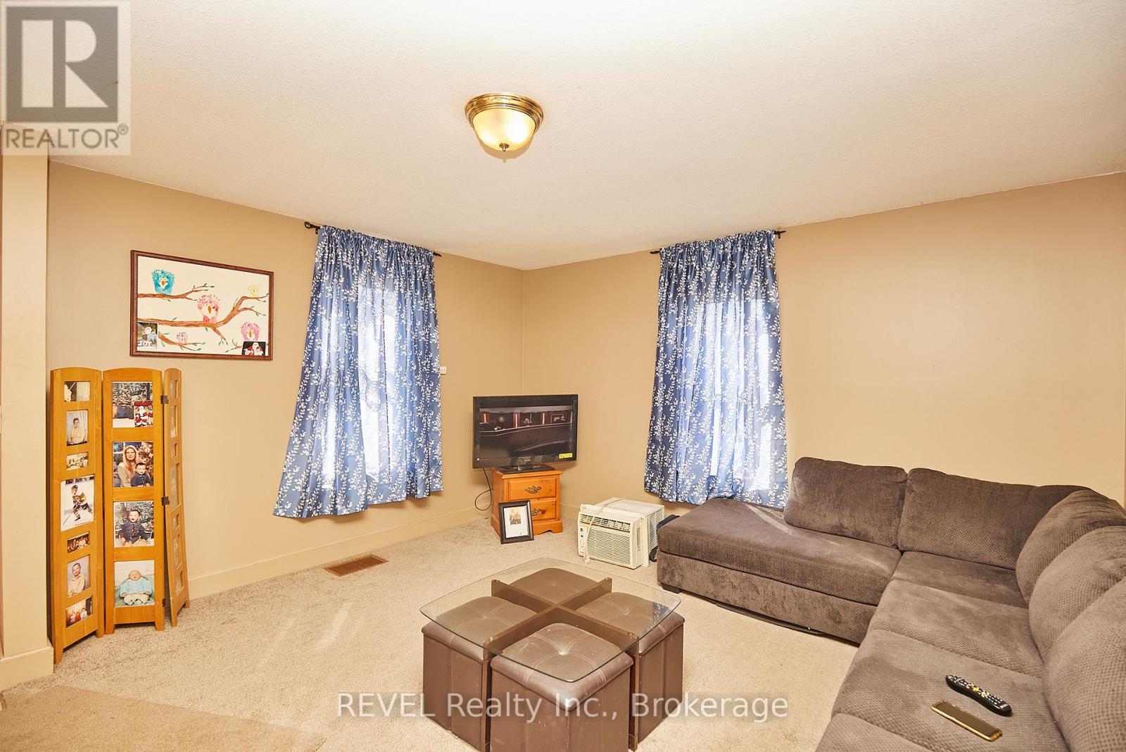 193 Idylewylde Street, Fort Erie, Ontario  L2A 2L4 - Photo 7 - X12162033