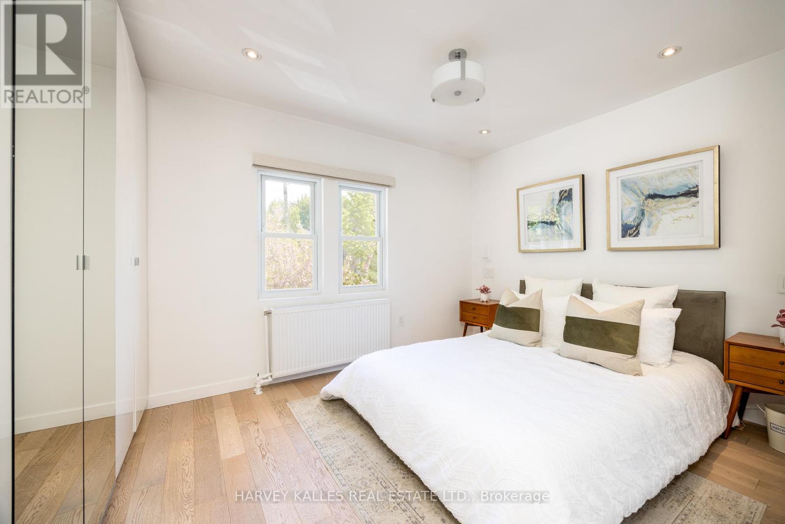 380 Old Orchard Grove, Toronto, Ontario  M5M 2E9 - Photo 21 - C12161461