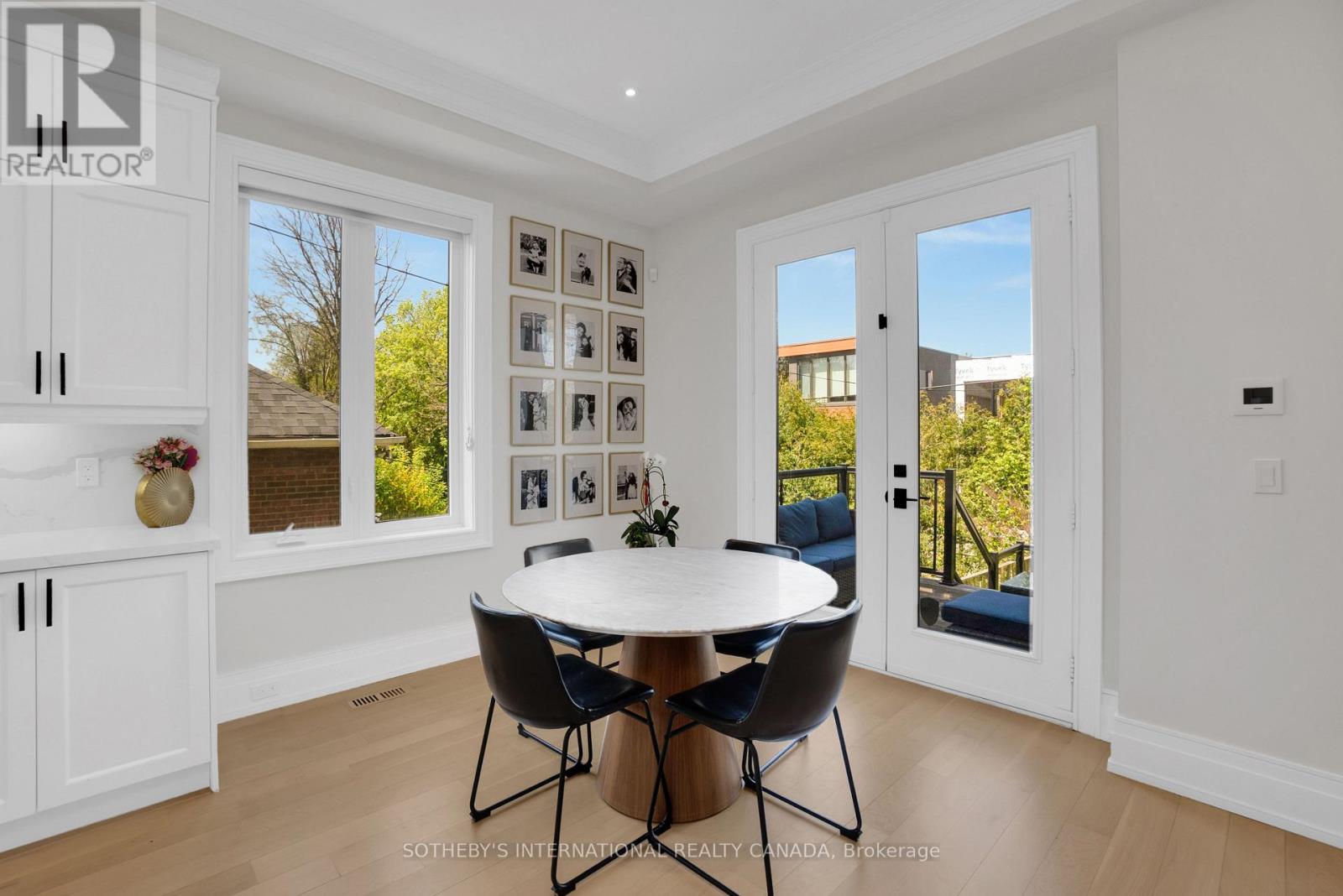 42 Carmichael Avenue, Toronto (Bedford Park-Nortown), Ontario  M5M 2W7 - Photo 18 - C12161544
