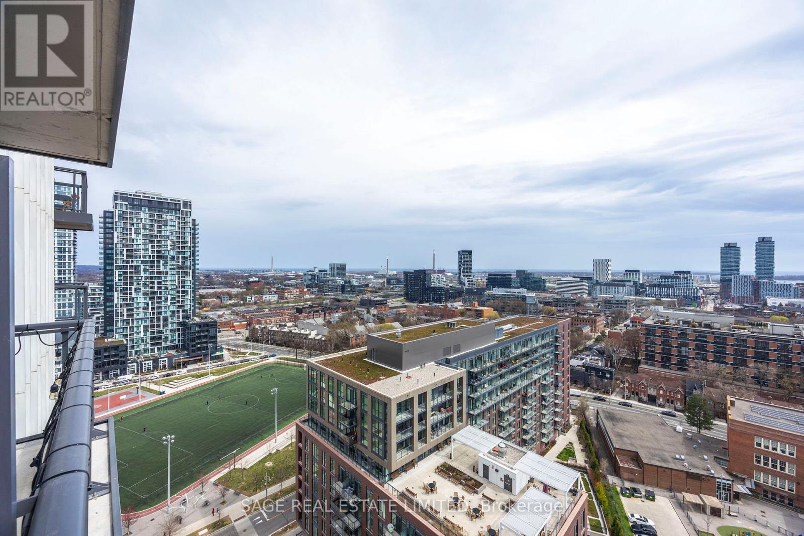 1904 - 55 Regent Park Boulevard, Toronto, Ontario  M5A 0C2 - Photo 6 - C12161676