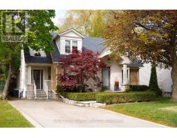9 CANFIELD PLACE, Toronto, Ontario