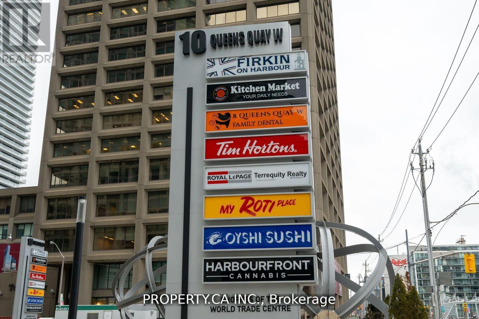 Sph2406 - 10 Queens Quay W, Toronto, Ontario  M5J 2R9 - Photo 23 - C12161764