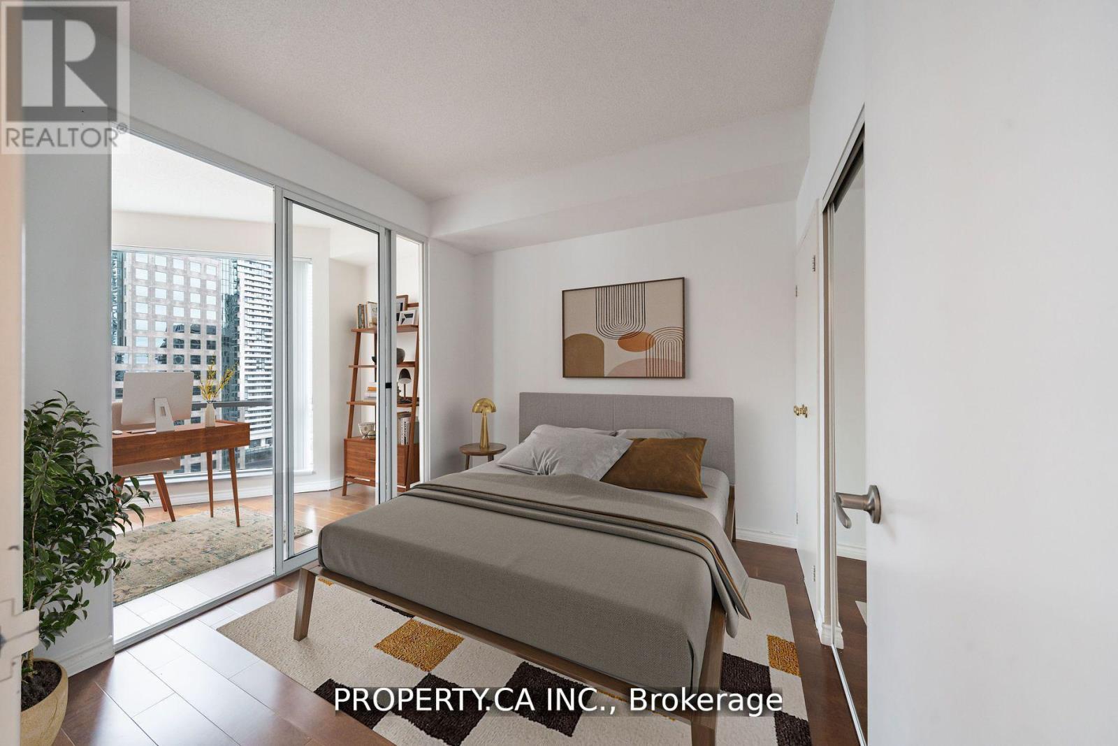 Sph2406 - 10 Queens Quay W, Toronto, Ontario  M5J 2R9 - Photo 6 - C12161764