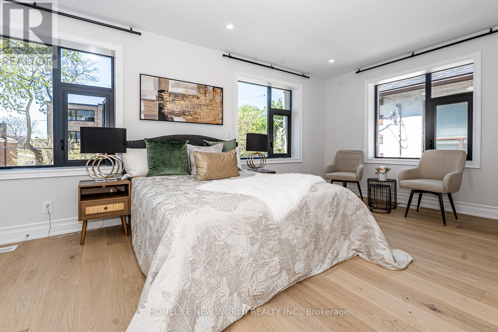 9 Rusholme Drive, Toronto, Ontario  M6J 3K1 - Photo 18 - C12161803