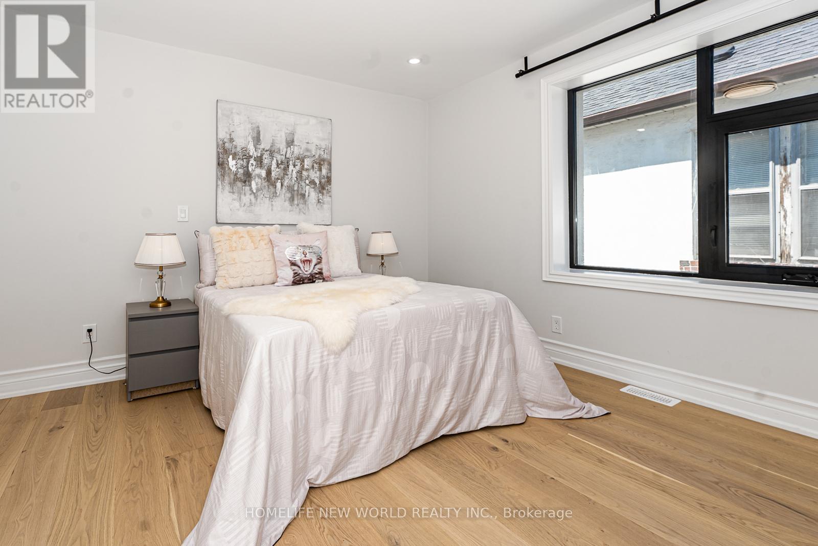 9 Rusholme Drive, Toronto, Ontario  M6J 3K1 - Photo 23 - C12161803