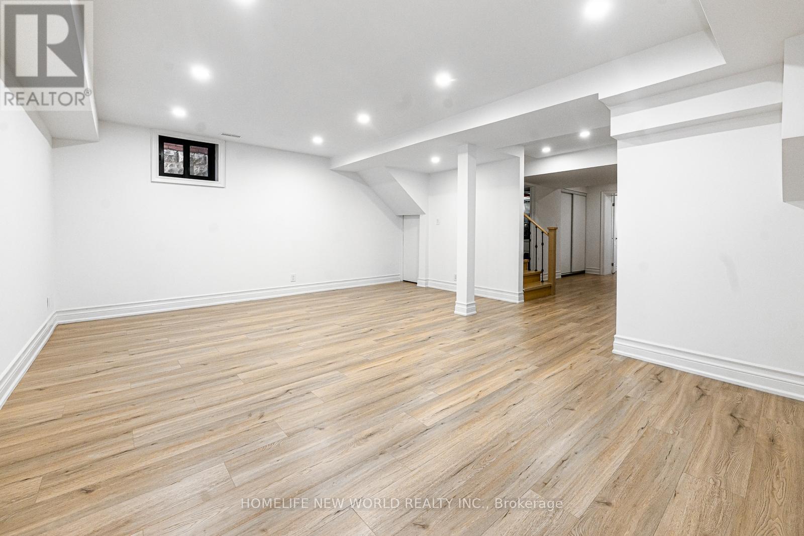 9 Rusholme Drive, Toronto, Ontario  M6J 3K1 - Photo 38 - C12161803