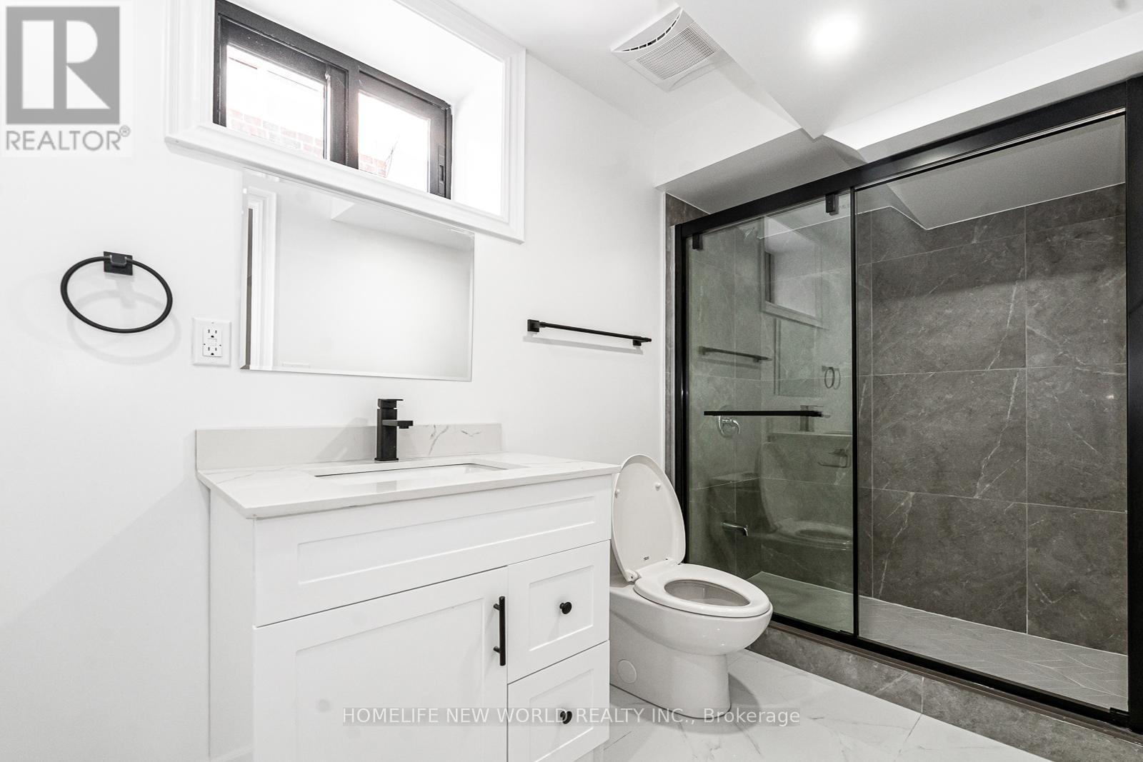 9 Rusholme Drive, Toronto, Ontario  M6J 3K1 - Photo 41 - C12161803