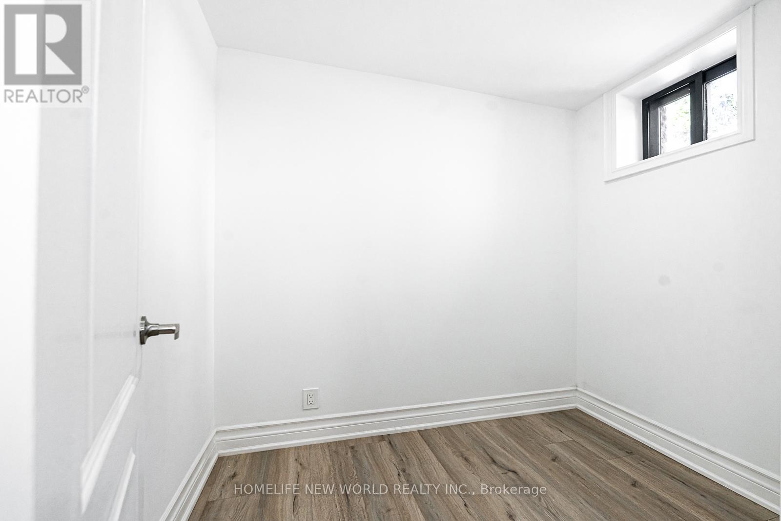 9 Rusholme Drive, Toronto, Ontario  M6J 3K1 - Photo 42 - C12161803