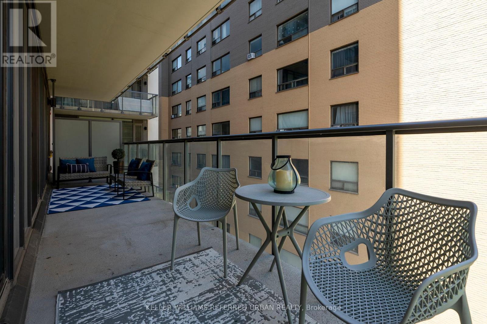 402 - 81 Wellesley Street E, Toronto, Ontario  M4Y 0C5 - Photo 18 - C12161842