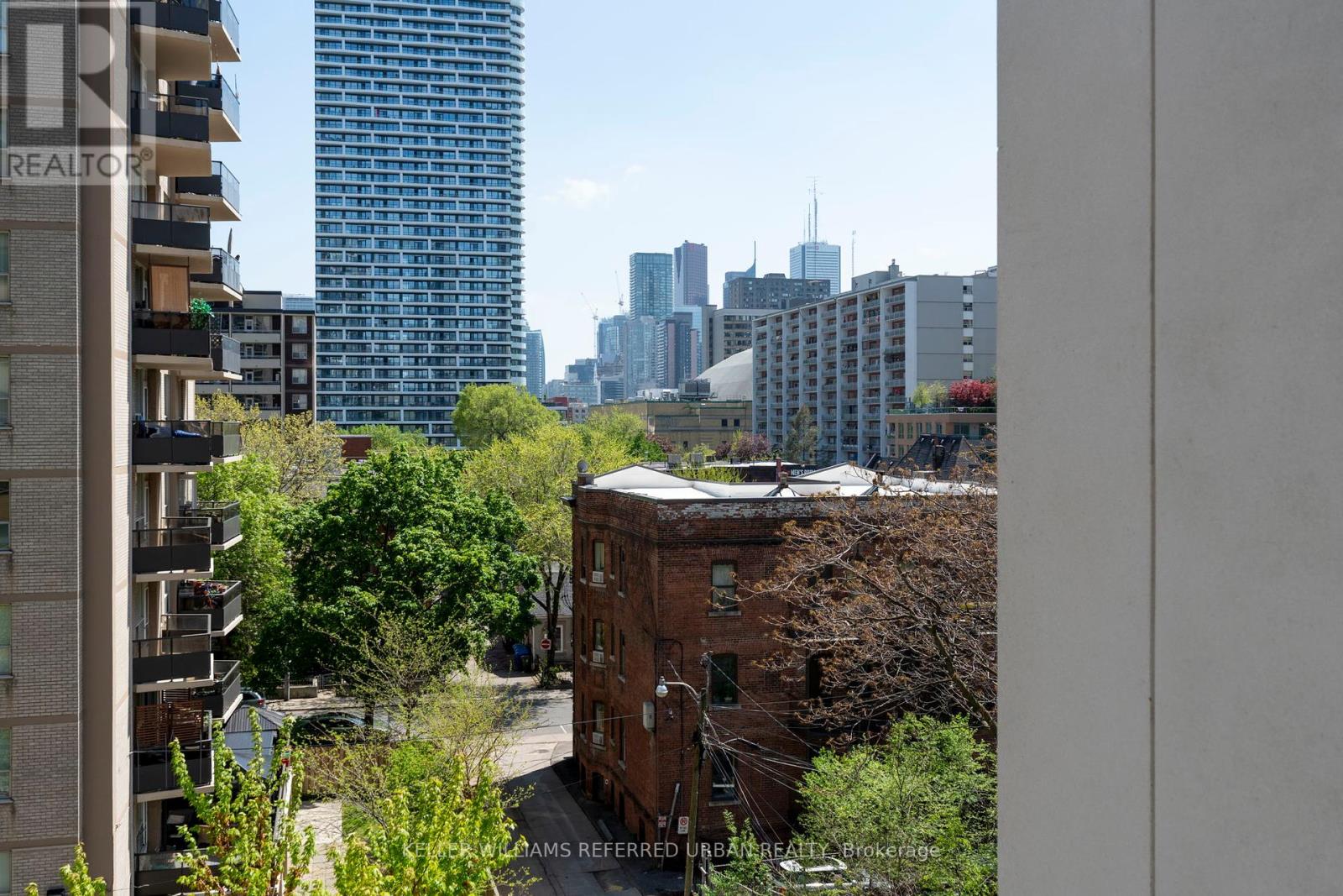 402 - 81 Wellesley Street E, Toronto, Ontario  M4Y 0C5 - Photo 23 - C12161842