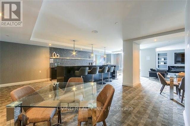 1826 - 525 Adelaide Street W, Toronto, Ontario  M5V 0N7 - Photo 14 - C12161953