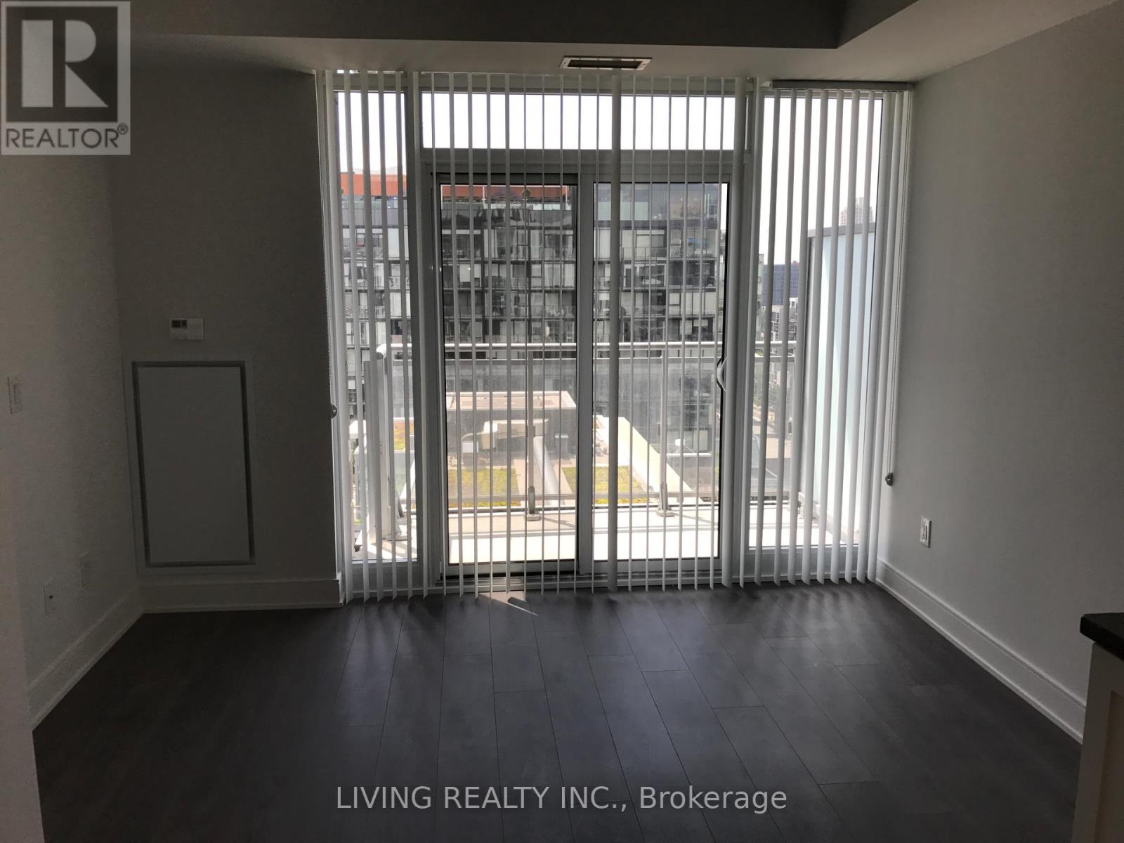 1826 - 525 Adelaide Street W, Toronto, Ontario  M5V 0N7 - Photo 4 - C12161953