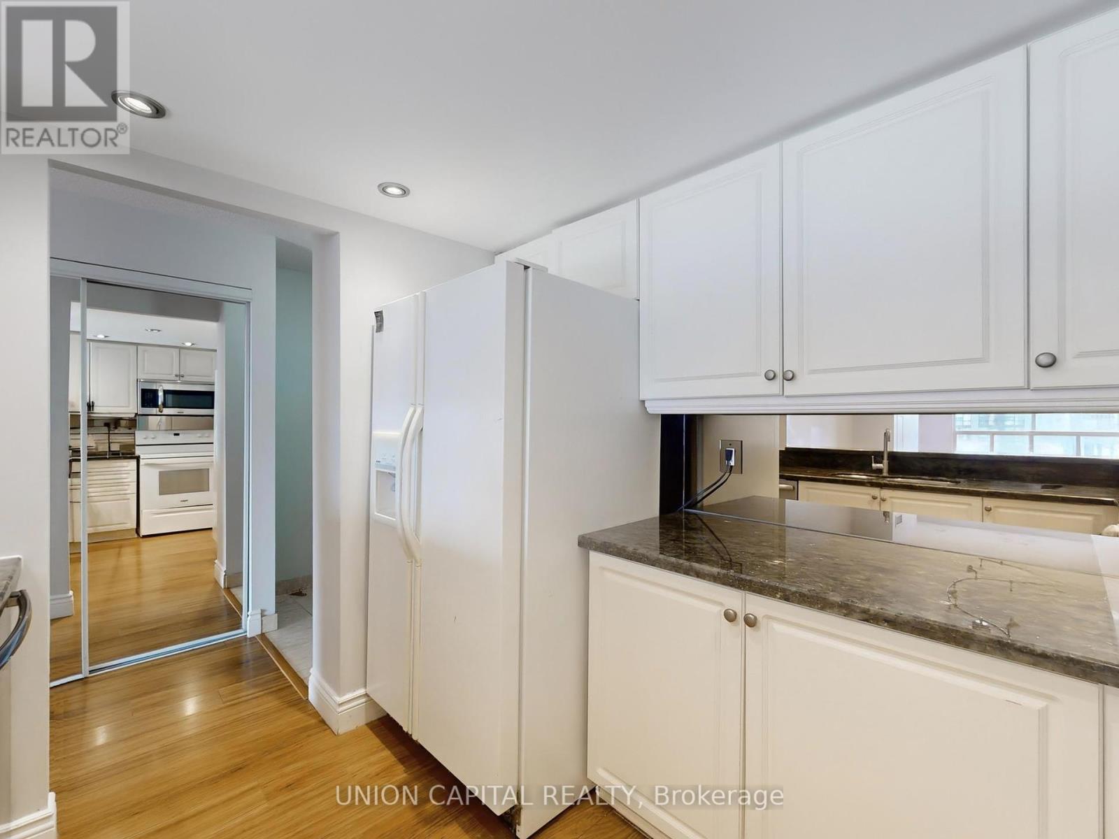 1008 - 28 Hollywood Avenue, Toronto, Ontario  M2N 6S4 - Photo 20 - C12161955