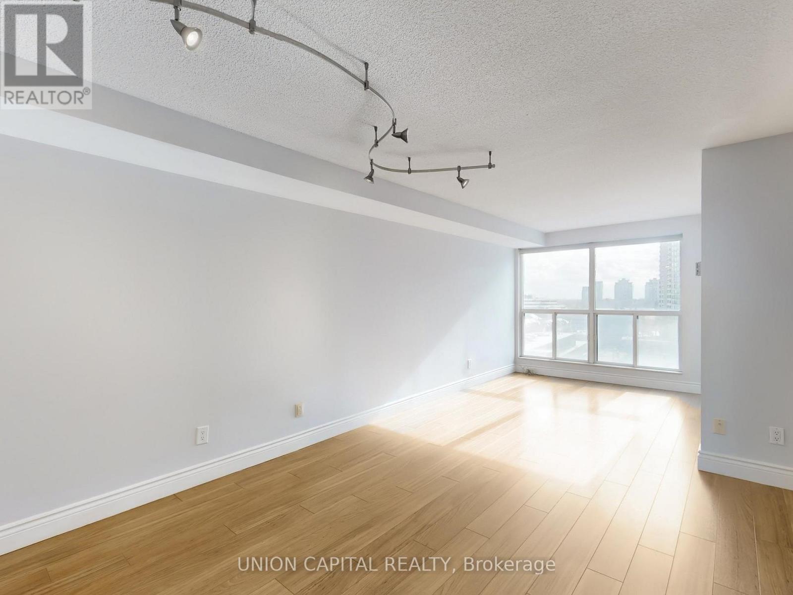 1008 - 28 Hollywood Avenue, Toronto, Ontario  M2N 6S4 - Photo 9 - C12161955