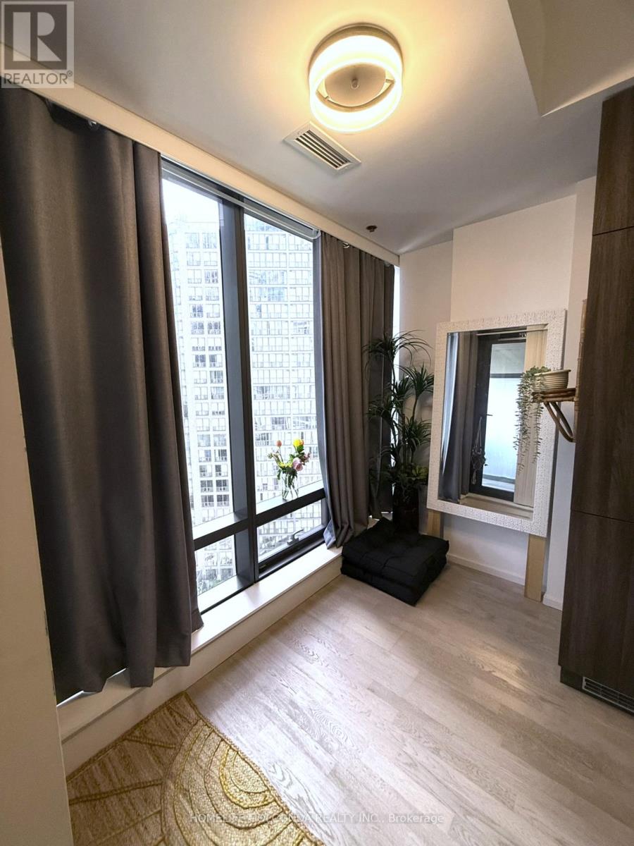 1104 - 5 St. Joseph Street, Toronto, Ontario  M4Y 1J6 - Photo 12 - C12161958
