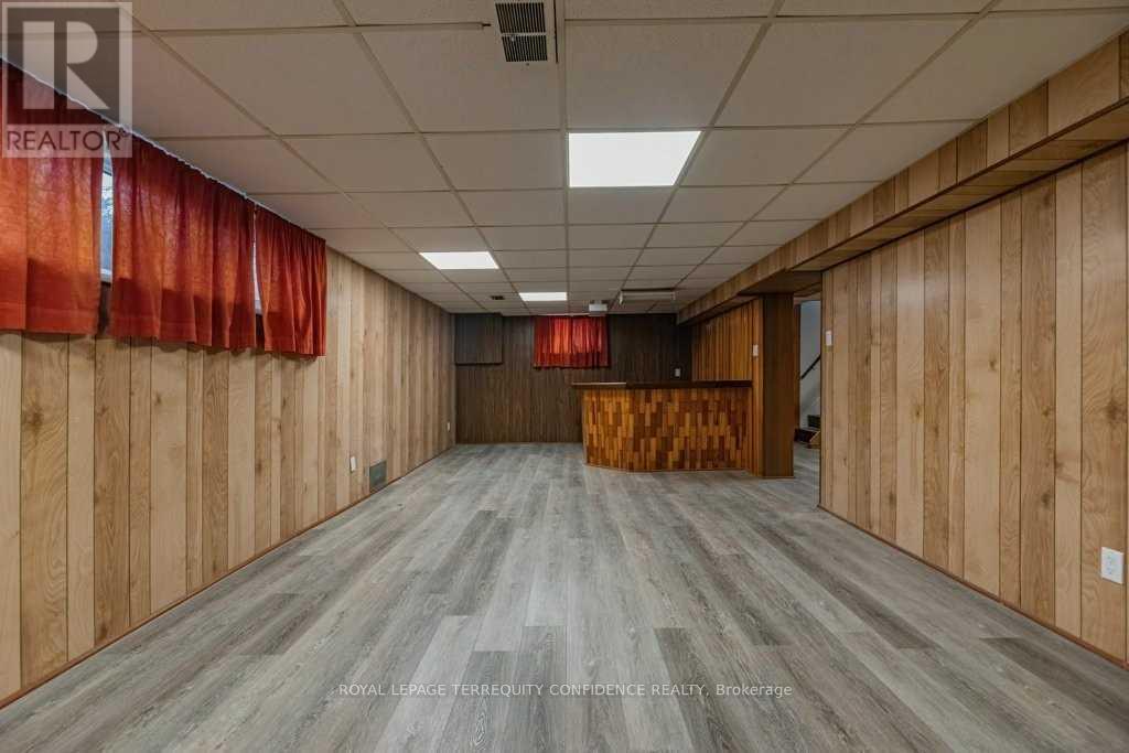 219 Betty Ann Drive, Toronto, Ontario  M2R 1A6 - Photo 11 - C12161981
