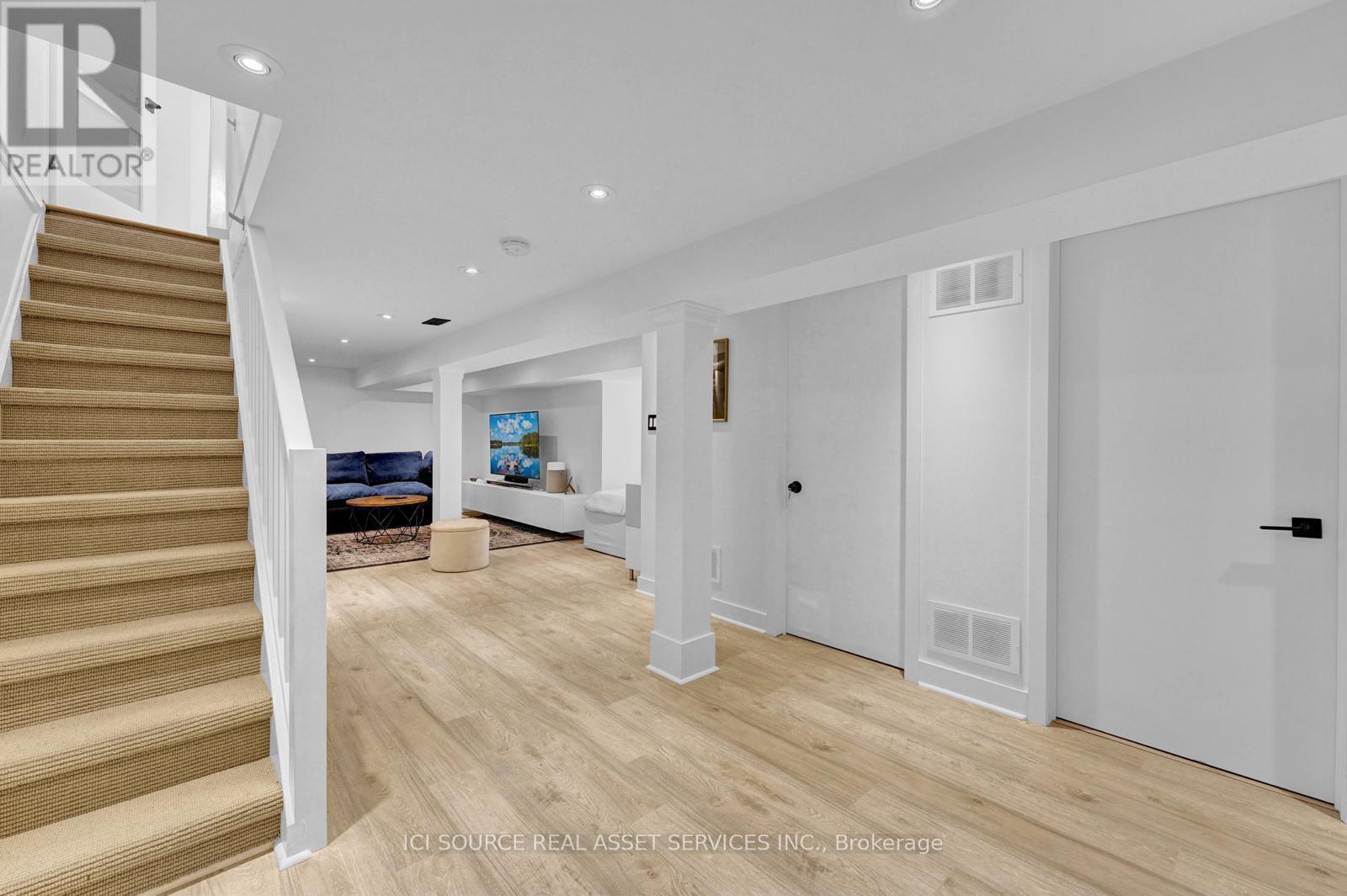 201 Glenholme Avenue, Toronto, Ontario  M6E 3C5 - Photo 6 - C12162010