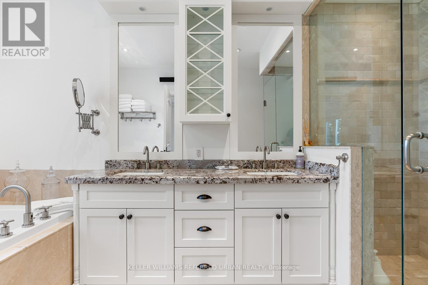 92 Felbrigg Avenue, Toronto, Ontario  M5M 2M4 - Photo 21 - C12161853