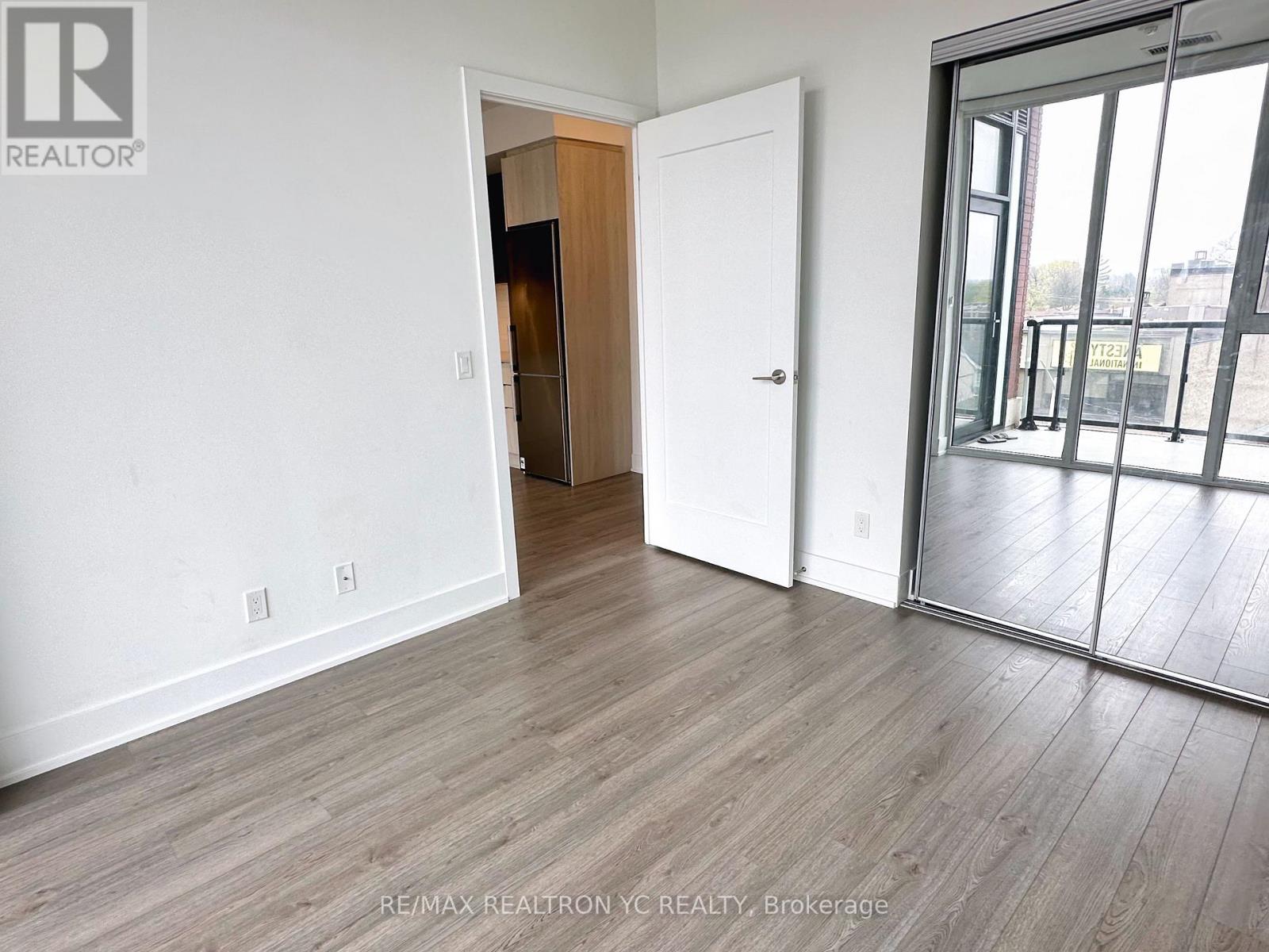 425 - 1 Belsize Drive, Toronto, Ontario  M4S 0B9 - Photo 8 - C12160794