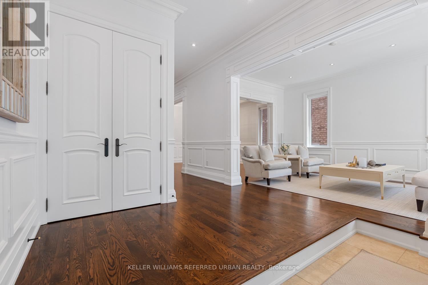 92 Felbrigg Avenue, Toronto, Ontario  M5M 2M4 - Photo 4 - C12161853