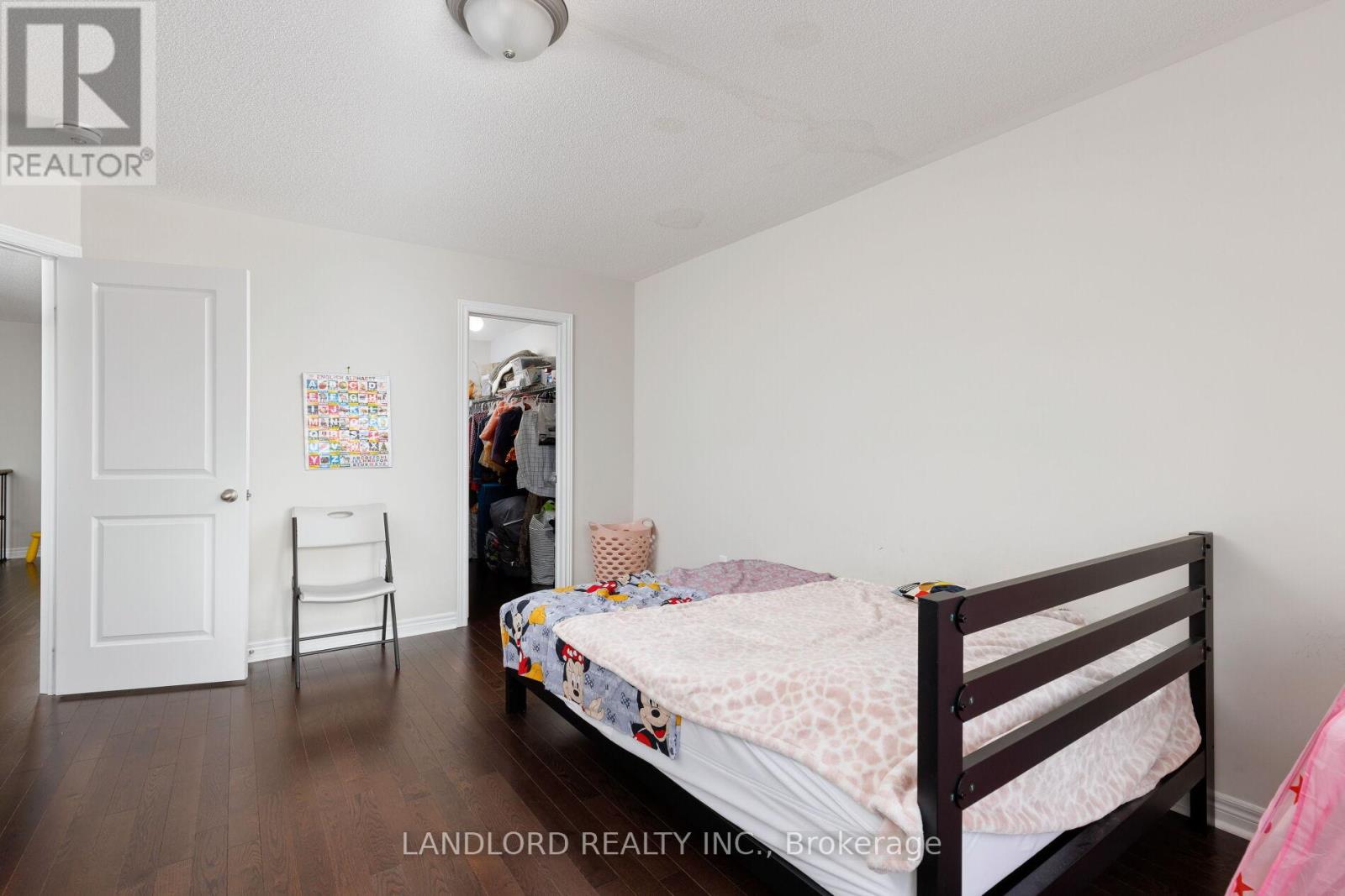 57 Benhurst Crescent, Brampton, Ontario  L7A 0B7 - Photo 13 - W11999552