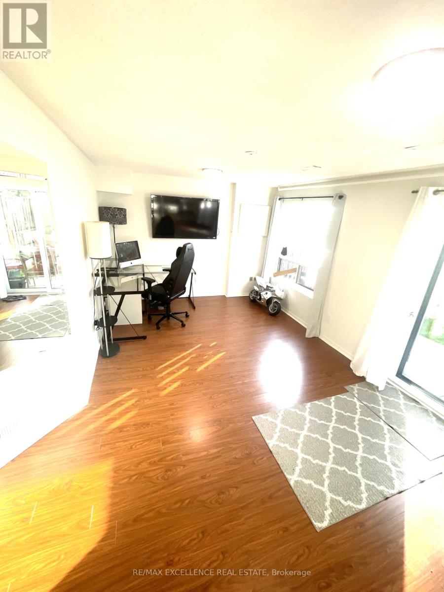 34 - 35 Collins Crescent, Brampton, Ontario  L6V 3M9 - Photo 20 - W12111145