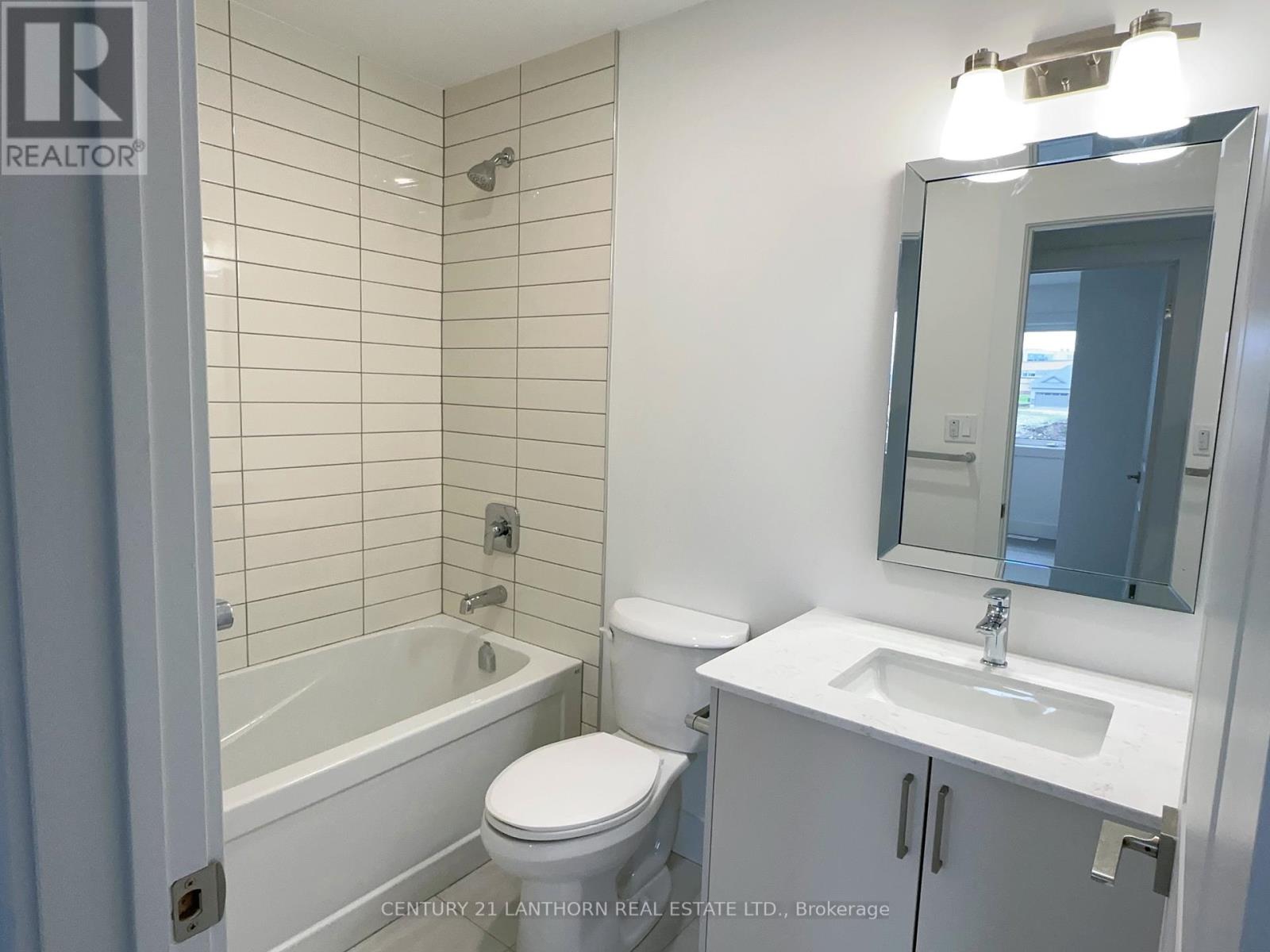 58 Summit Crescent, Belleville, Ontario K8N 2X2 - Photo 19 - X12158007