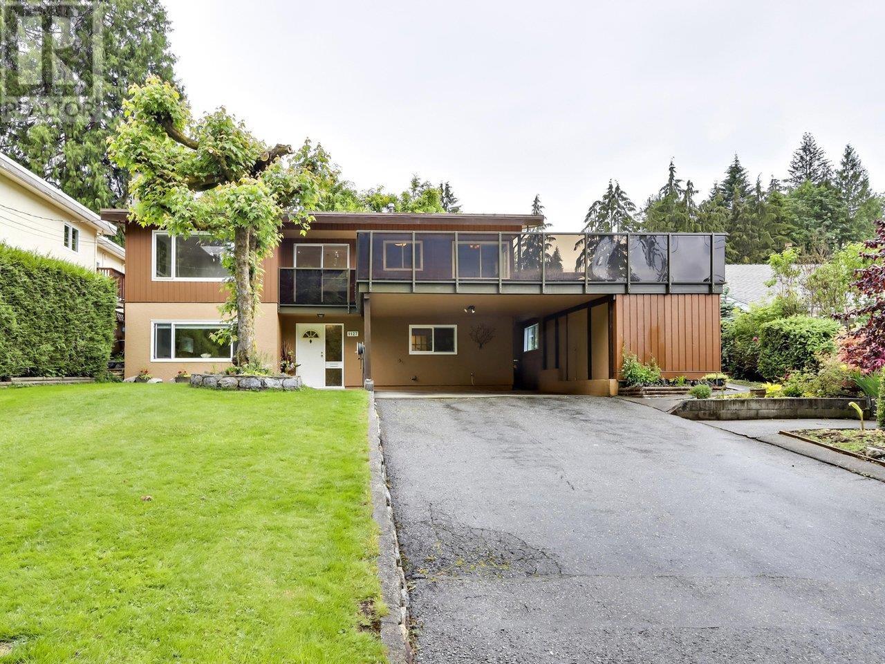 1127 CALEDONIA AVENUE, north vancouver, British Columbia
