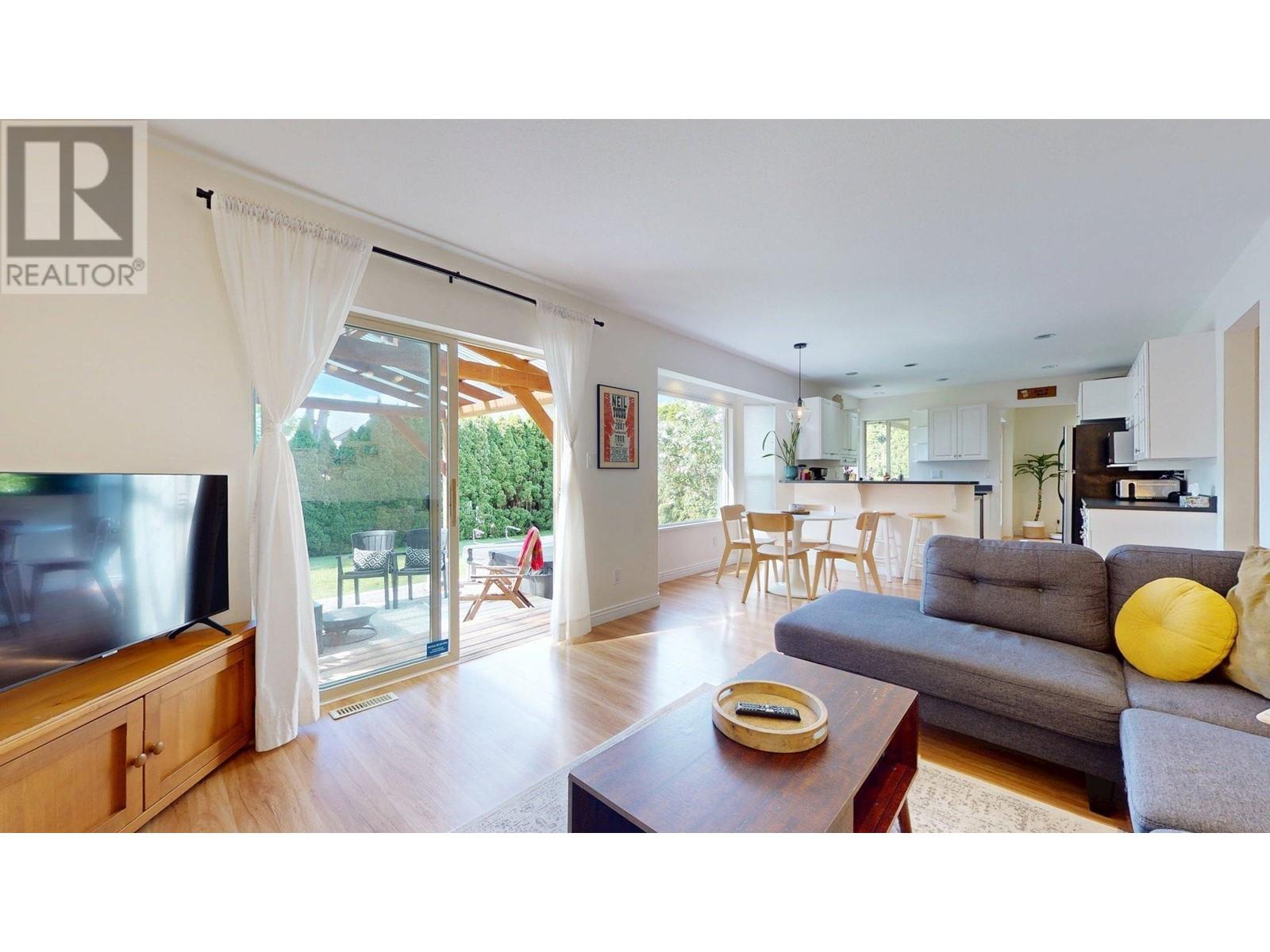1530 Macdonald Place, Squamish, British Columbia  V0N 1H0 - Photo 21 - R3005170