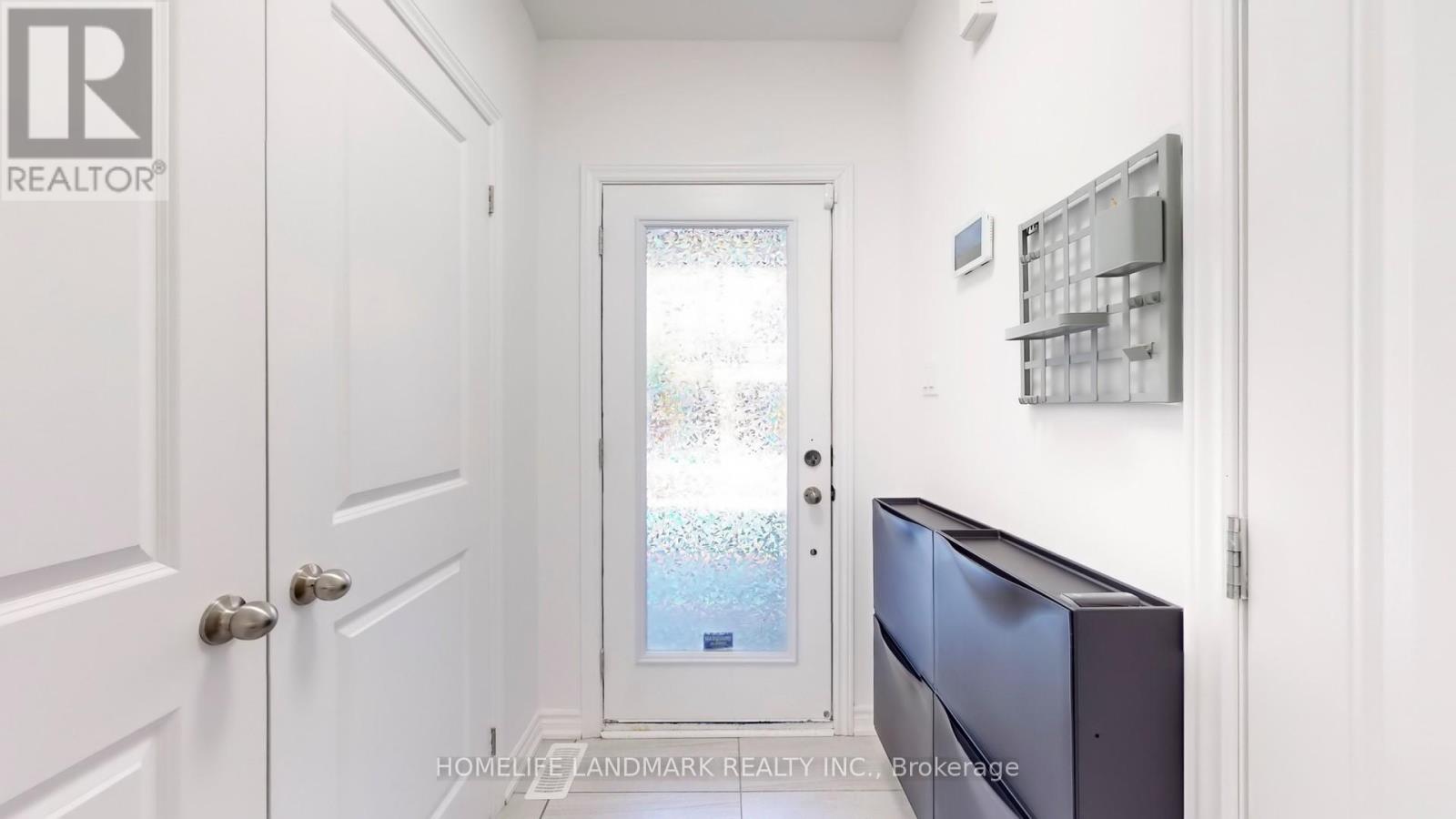 39 Drover Circle, Whitchurch-Stouffville, Ontario  L4A 4X2 - Photo 11 - N12158849