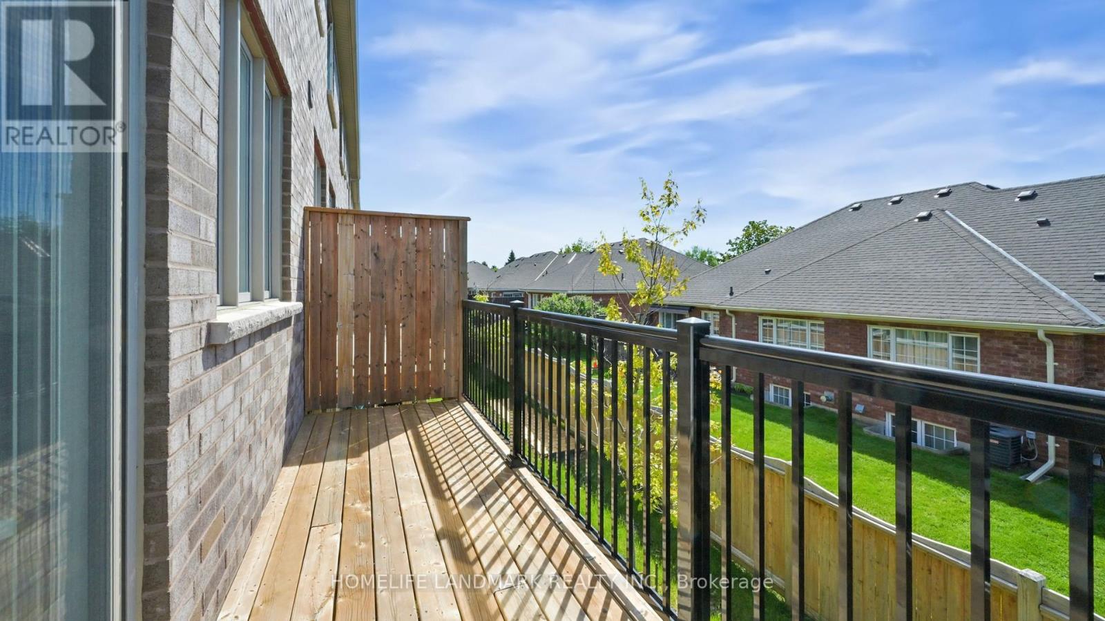39 Drover Circle, Whitchurch-Stouffville, Ontario  L4A 4X2 - Photo 42 - N12158849