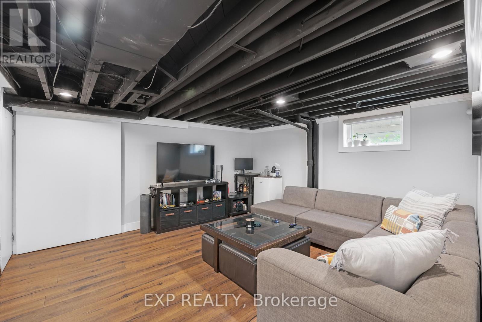 16 Camilla Crescent, Toronto (Clairlea-Birchmount), Ontario  M1L 1Z1 - Photo 29 - E12161413