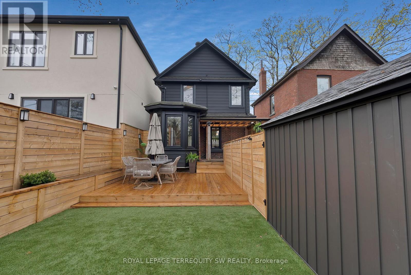 17 Queensbury Avenue, Toronto, Ontario  M1N 2X8 - Photo 46 - E12161504