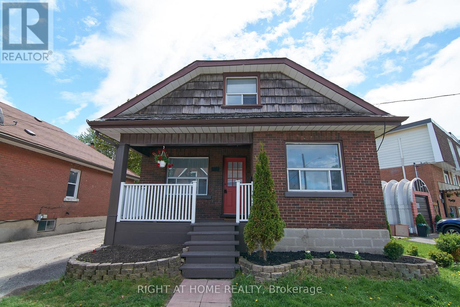 Property at 105 CONANT STREET image 3