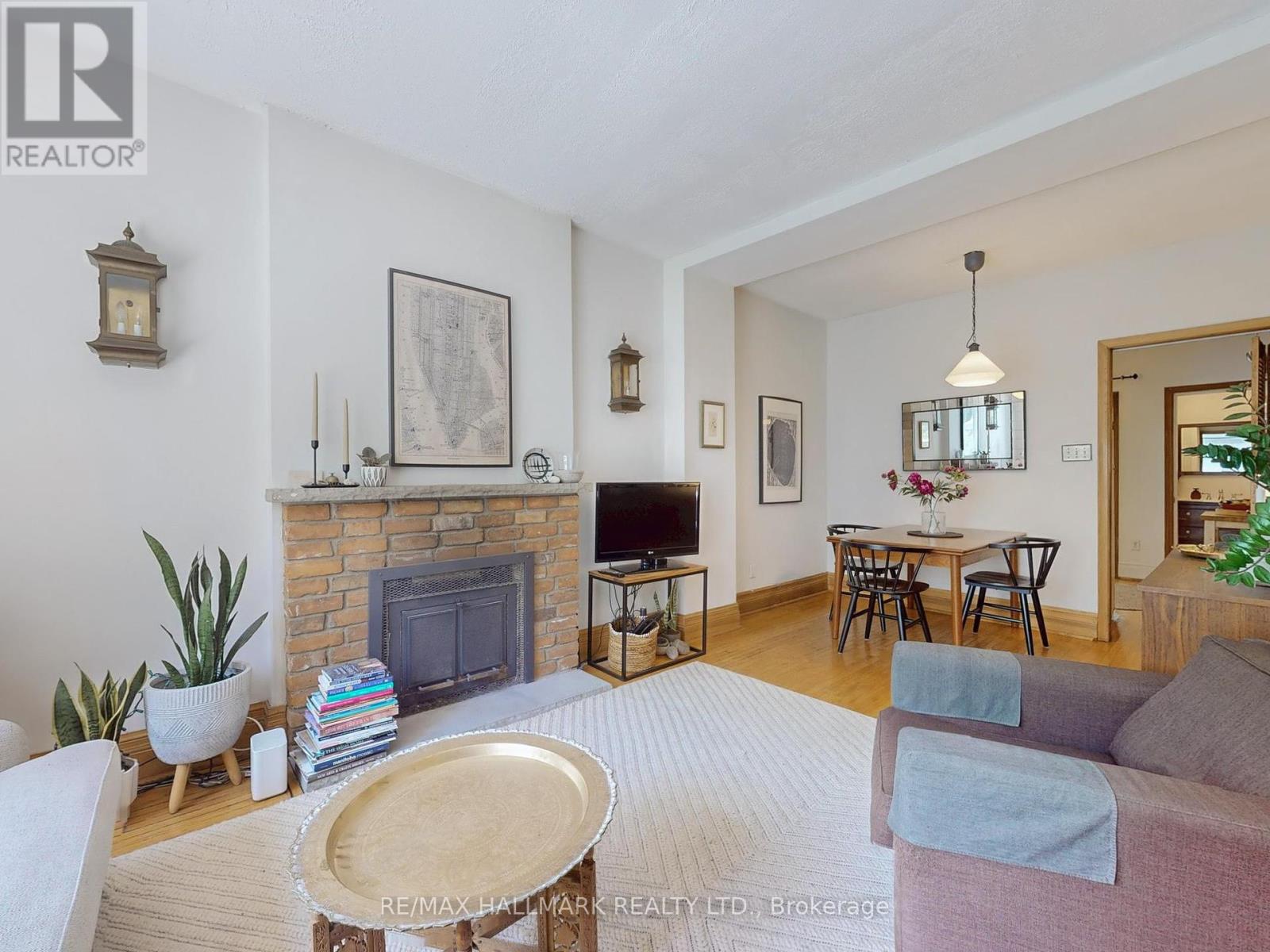 34 Strathcona Avenue N, Toronto (North Riverdale), Ontario  M4K 1K7 - Photo 7 - E12161749