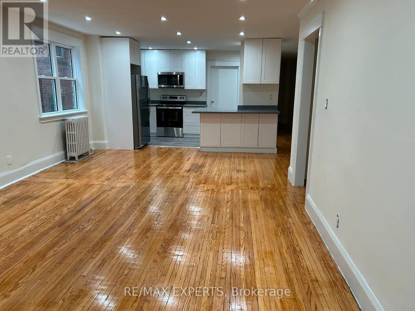 2 - 52 Scarboro Beach Boulevard, Toronto, Ontario  M4E 2X1 - Photo 2 - E12161788