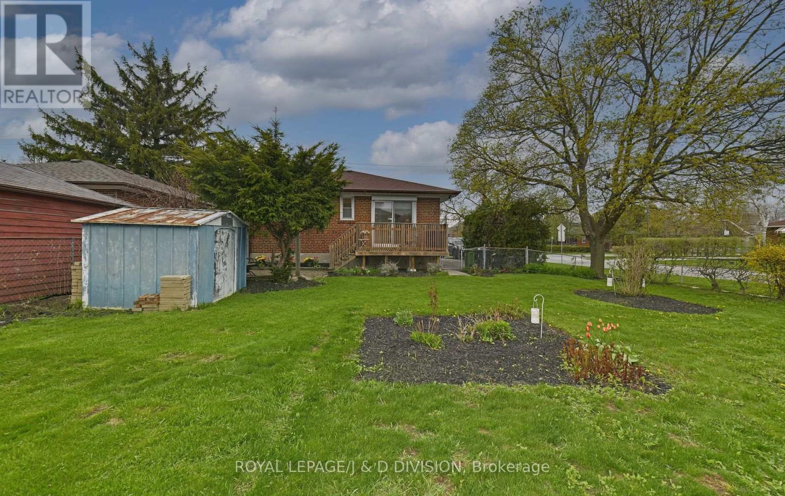 19 Brian Avenue, Toronto, Ontario  M1R 3J1 - Photo 25 - E12161806