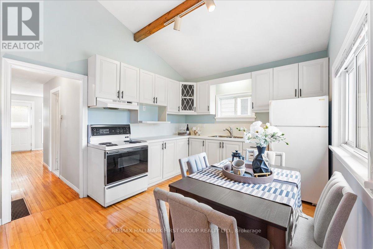 28 Beech Street, Ajax, Ontario  L1S 1W1 - Photo 6 - E12161984