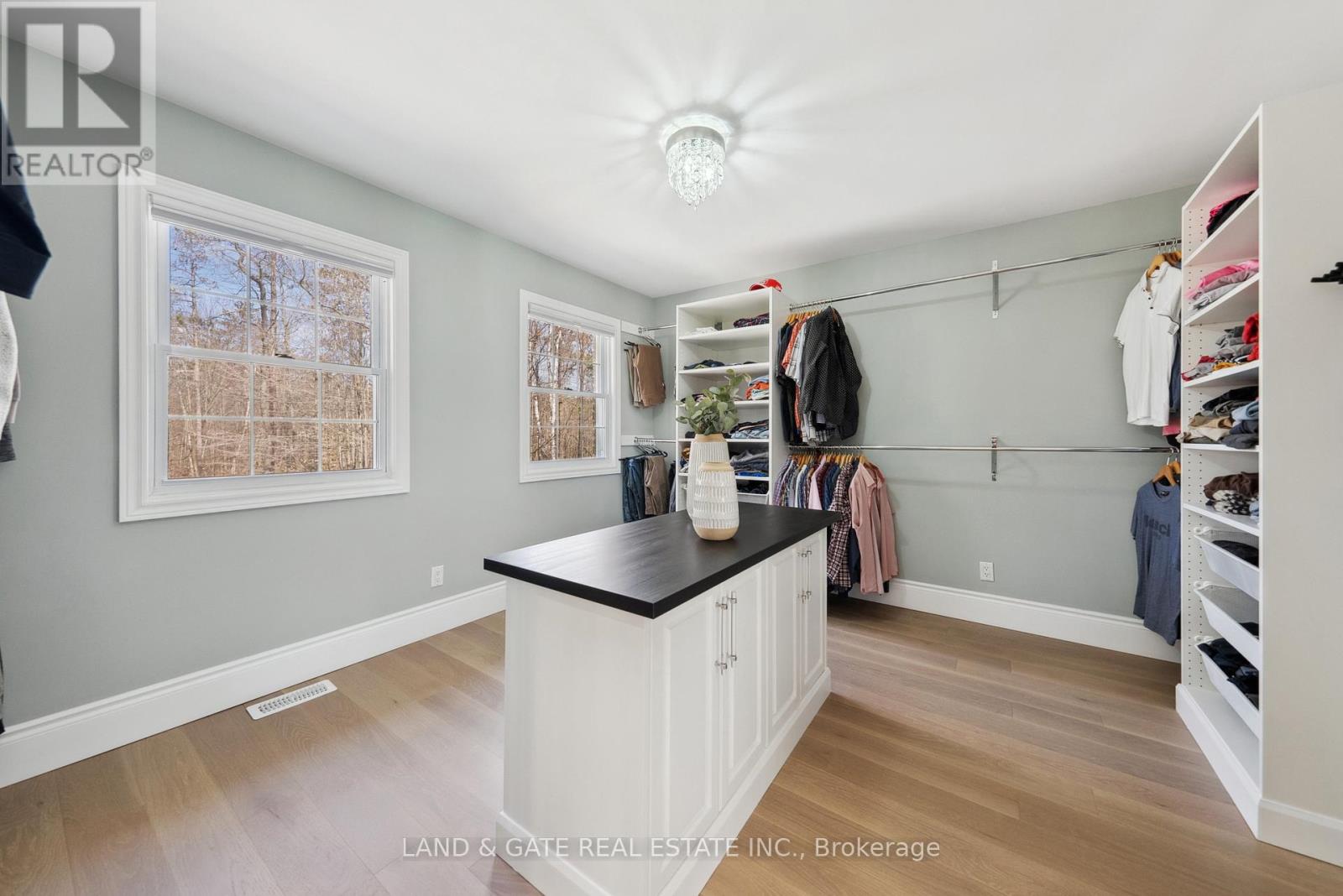 398 Sandy Hook Road, Kawartha Lakes, Ontario  L0A 1K0 - Photo 32 - X12162051