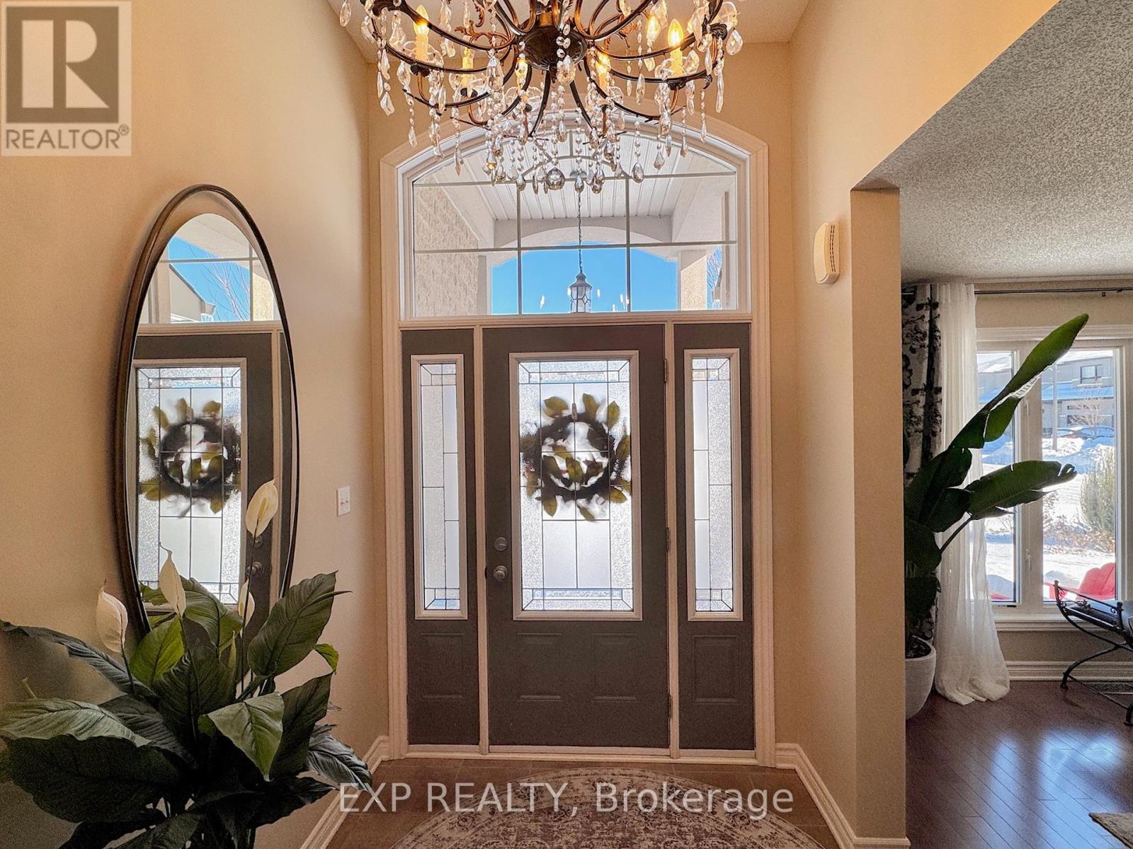 Property at 369 ZIRCON STREET image 5