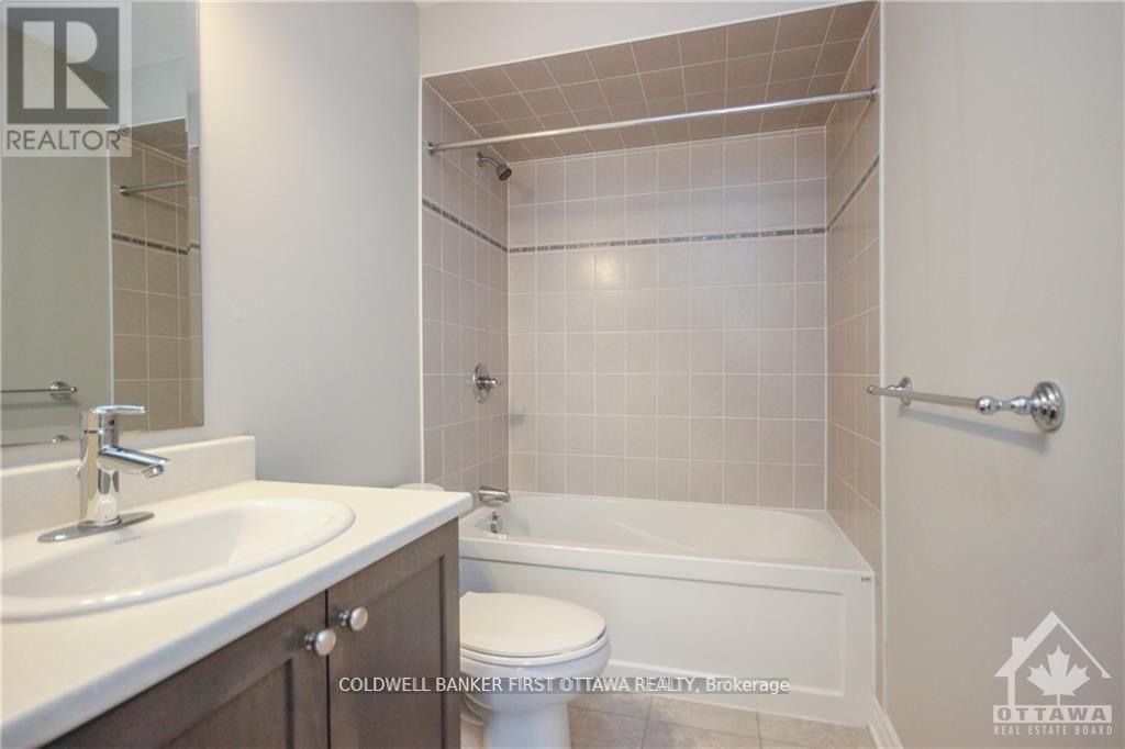 308 Ballinville Circle, Ottawa, Ontario  K4M 0C5 - Photo 15 - X12162049