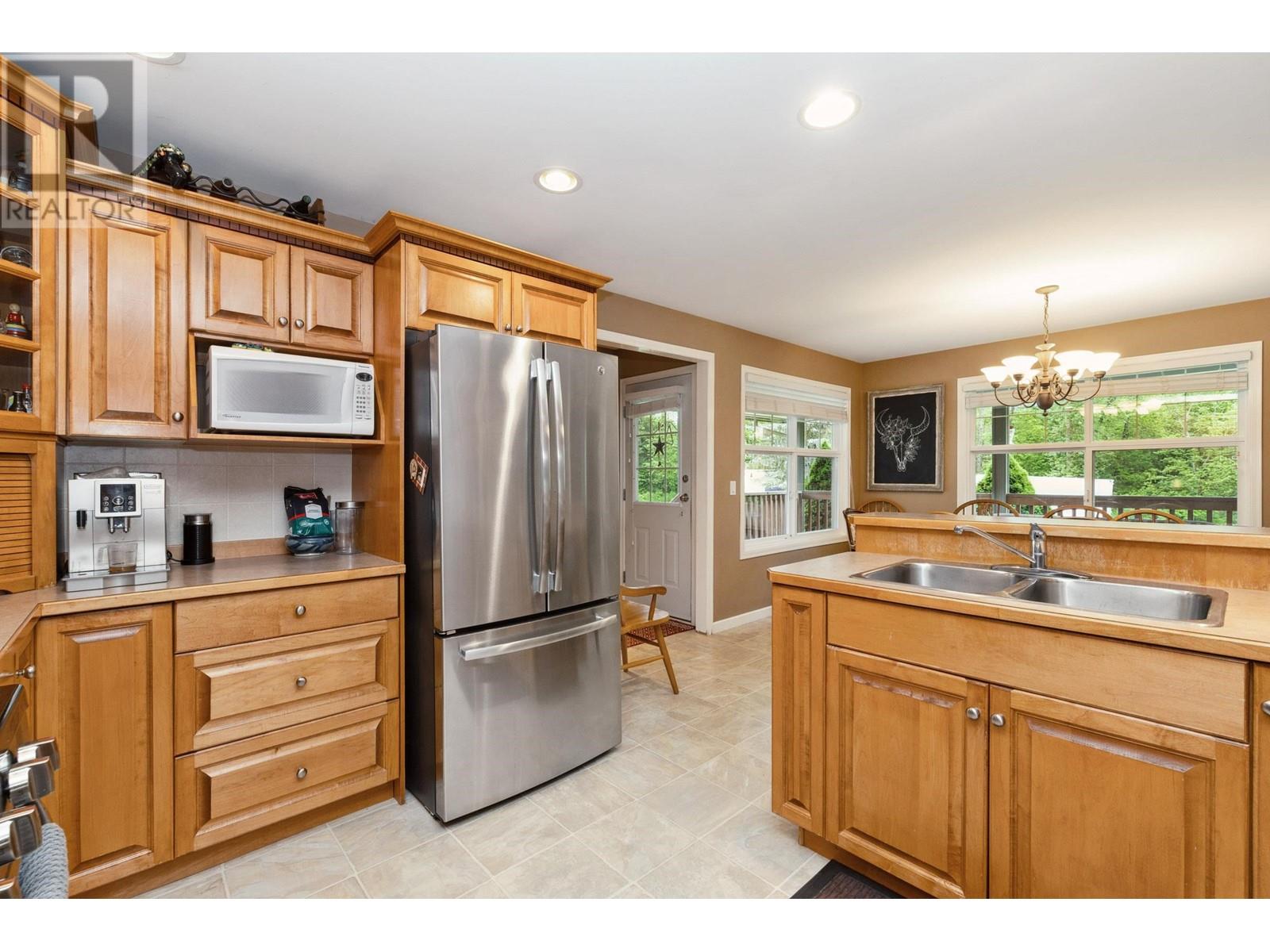 9955 Odell Street, Maple Ridge, British Columbia  V2W 1M5 - Photo 11 - R3004127